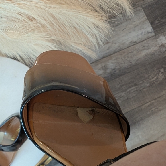 Prada Black and Tan Stiletto Heels with Geometric Pattern - Picture 7 of 13